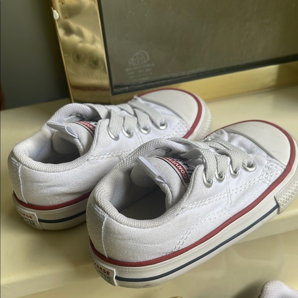 SOLD❌ Converse Kids Sneakers